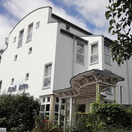 Astra Hotell Ulm Exteriör bild
