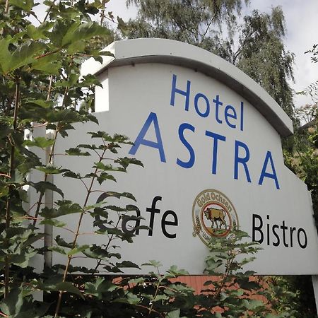 Astra Hotell Ulm Exteriör bild
