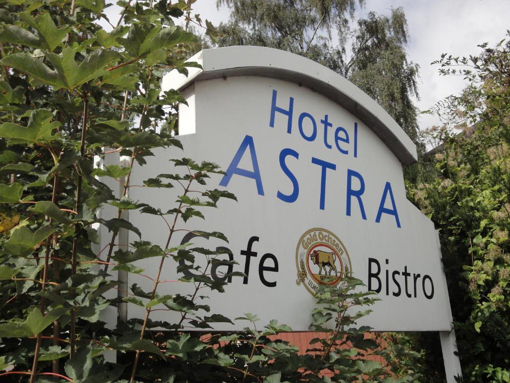 Astra Hotell Ulm Exteriör bild
