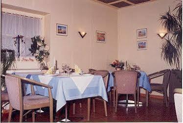 Astra Hotell Ulm Exteriör bild
