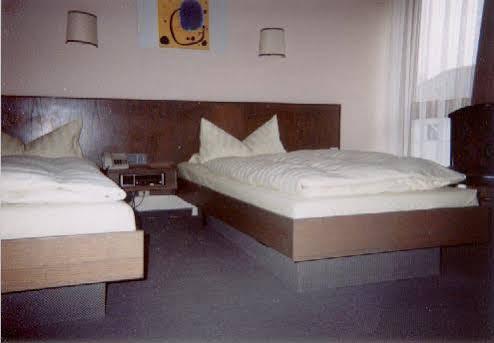 Astra Hotell Ulm Exteriör bild