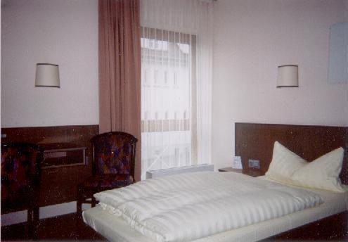 Astra Hotell Ulm Bekvämligheter bild